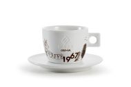Moak, cappuccino csésze tányérral